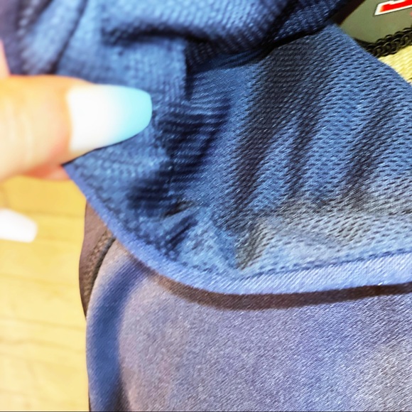 Game Sportswear Jersey Style Hoodie NWT - Picture 4 of 7